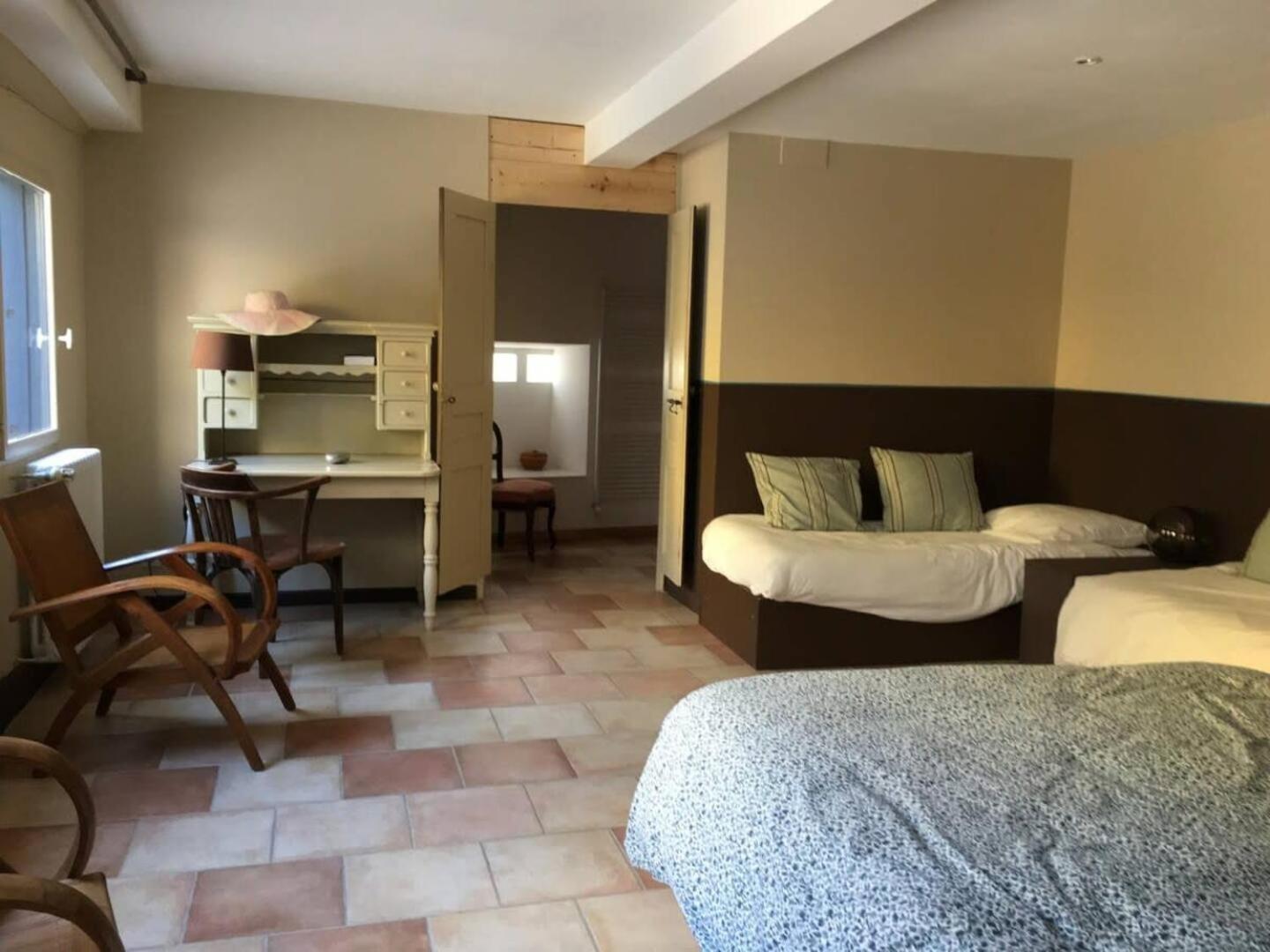 Lumineuse Et Spacieuse Maison Style Loft Saint-Amour-Bellevue Eksteriør billede